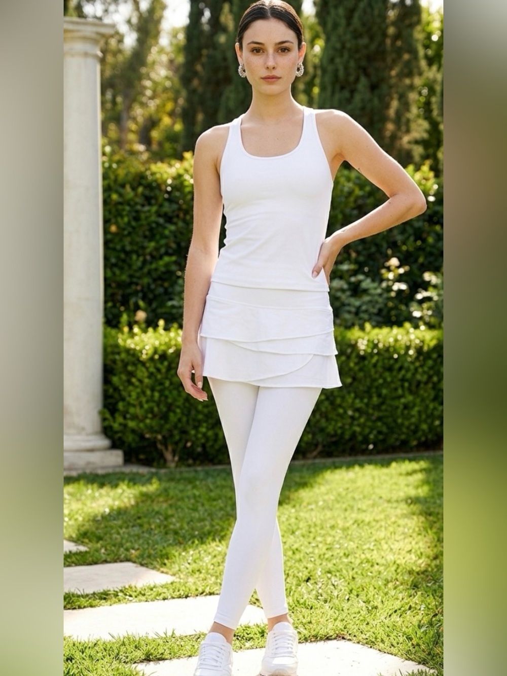 NWT Lucky in Love Women's Scallop Skirt Capri White Size Small